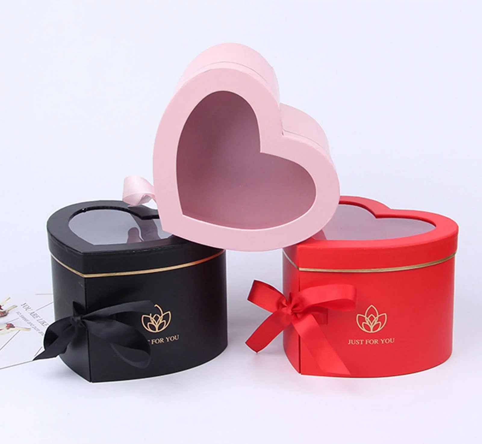 CAJA CORAZON CON VENTANA